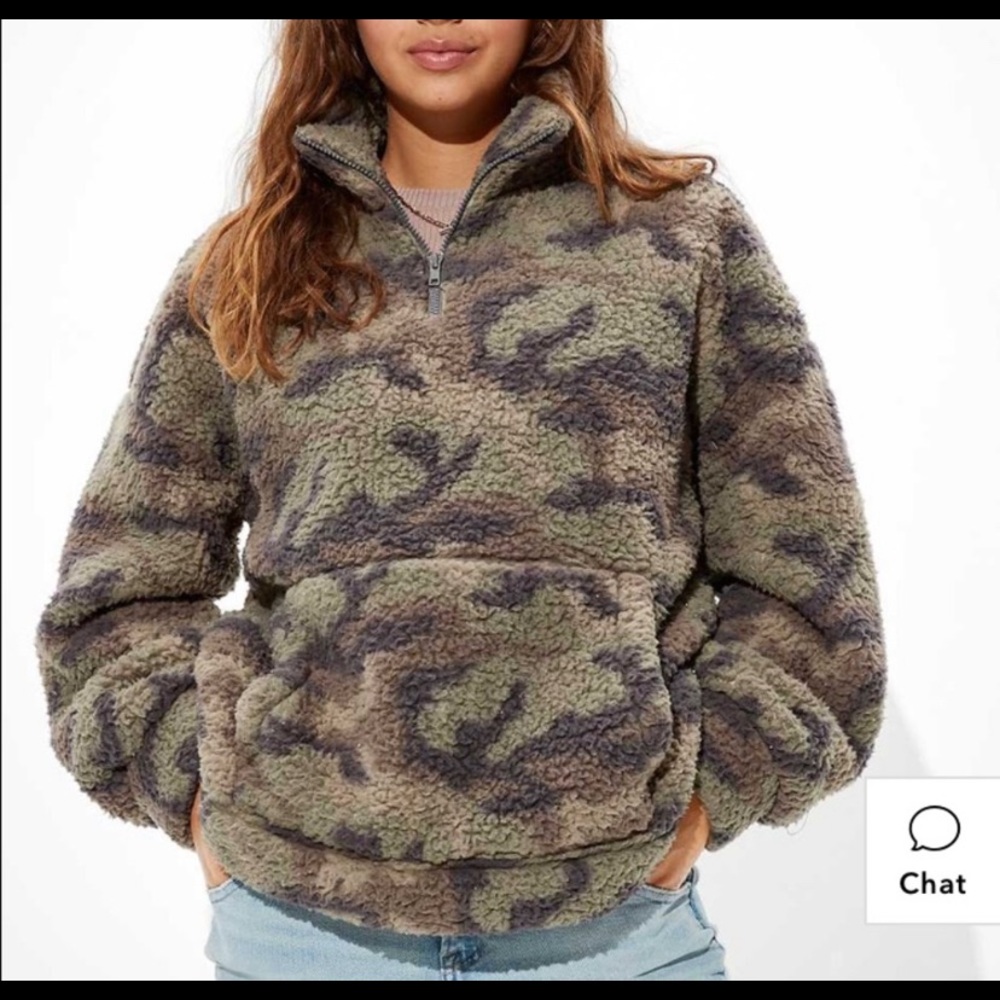 AE Cozy Sherpa Quarter Zip Sweatshirt